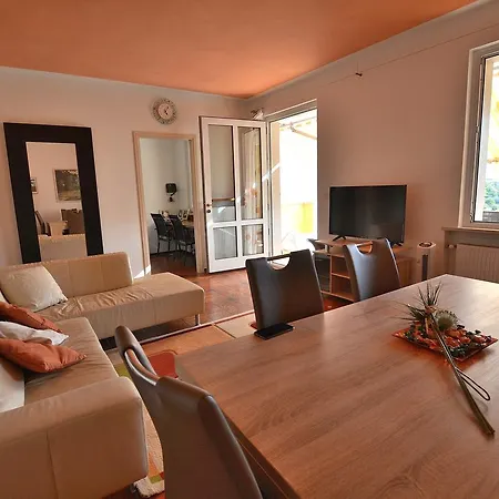 Appartement Quarole With Pool
