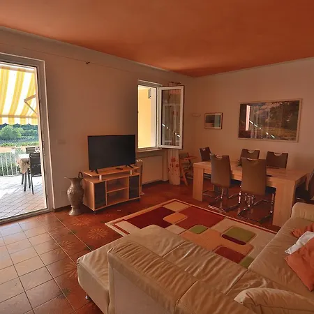 Quarole With Pool Appartement *
